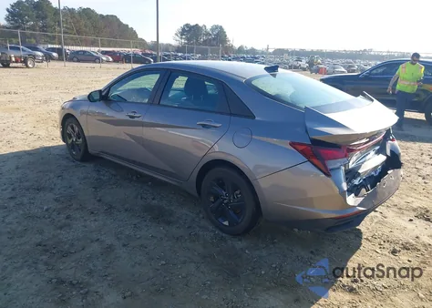 2021 Hyundai Elantra Sel from USA, damaged, VIN KMHLS4AG3MU119651